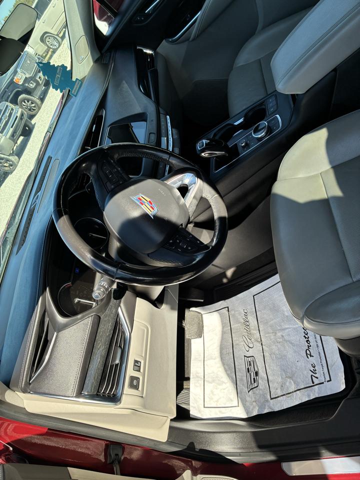 Cadillac XT4 AWD 4dr Premium Luxury 2019