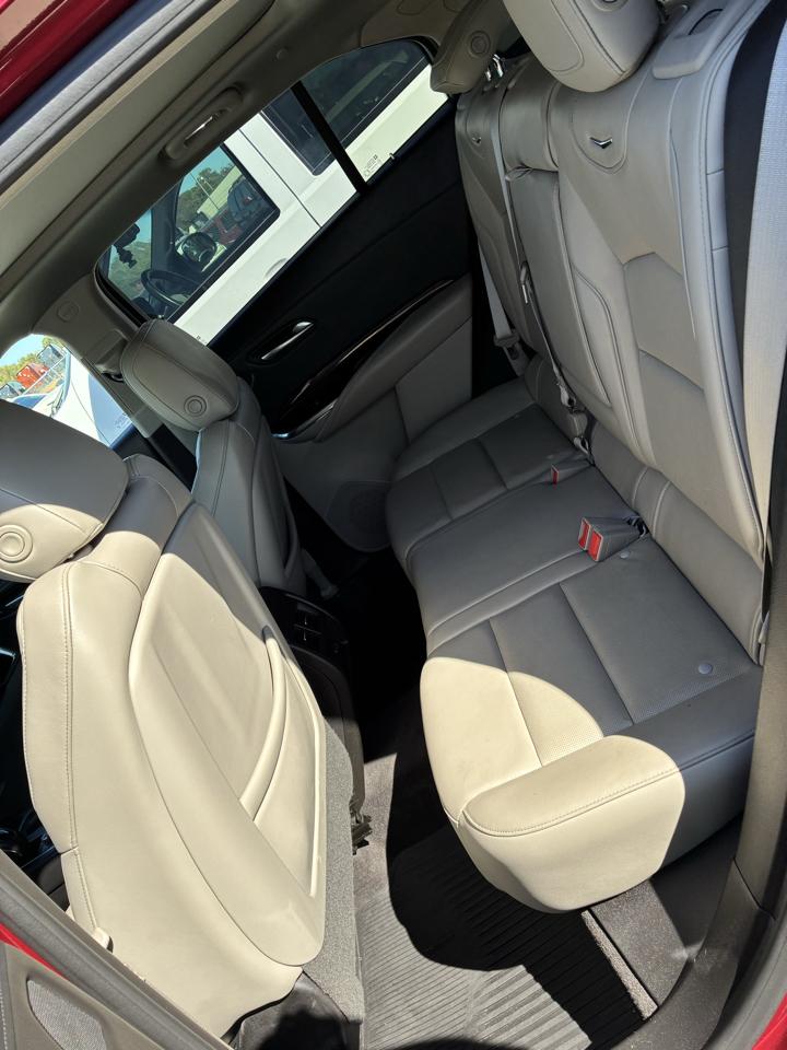 Cadillac XT4 AWD 4dr Premium Luxury 2019