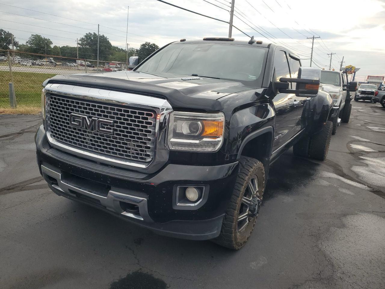 GMC Sierra 3500HD C/C Pro Reg Cab 4WD LWB 2015