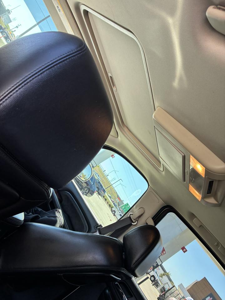 Cadillac Escalade AWD 4dr Premium 2008