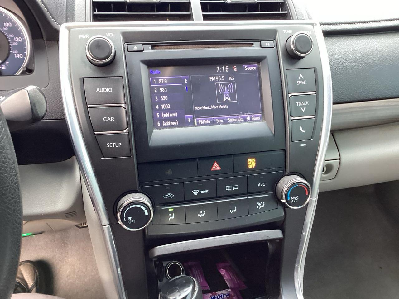 Toyota Camry  2017