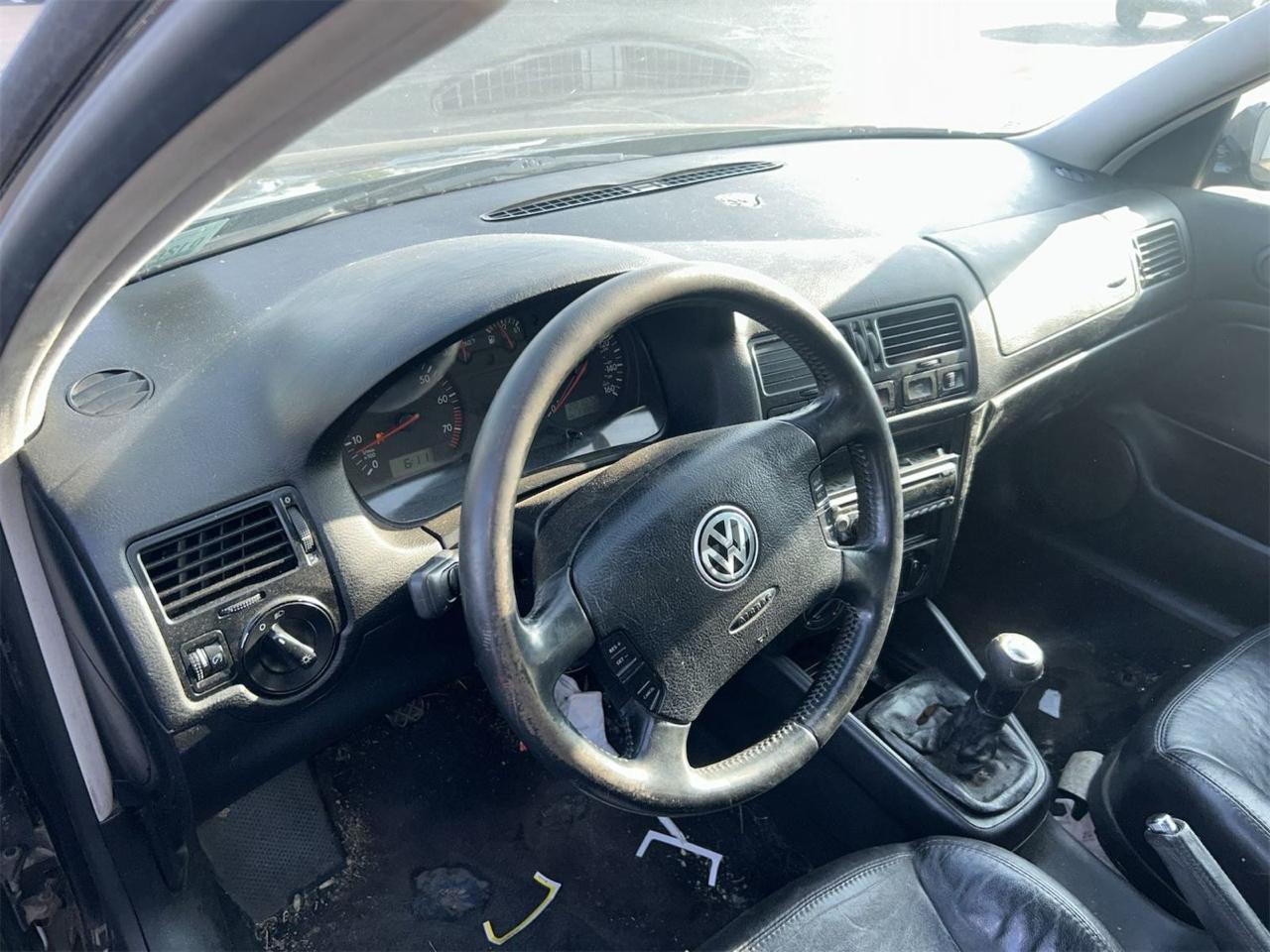 Volkswagen Jetta 1.8T Sport Auto 2003