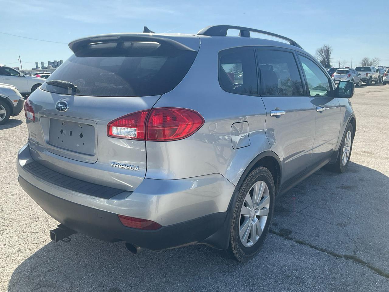 Subaru Tribeca  2011