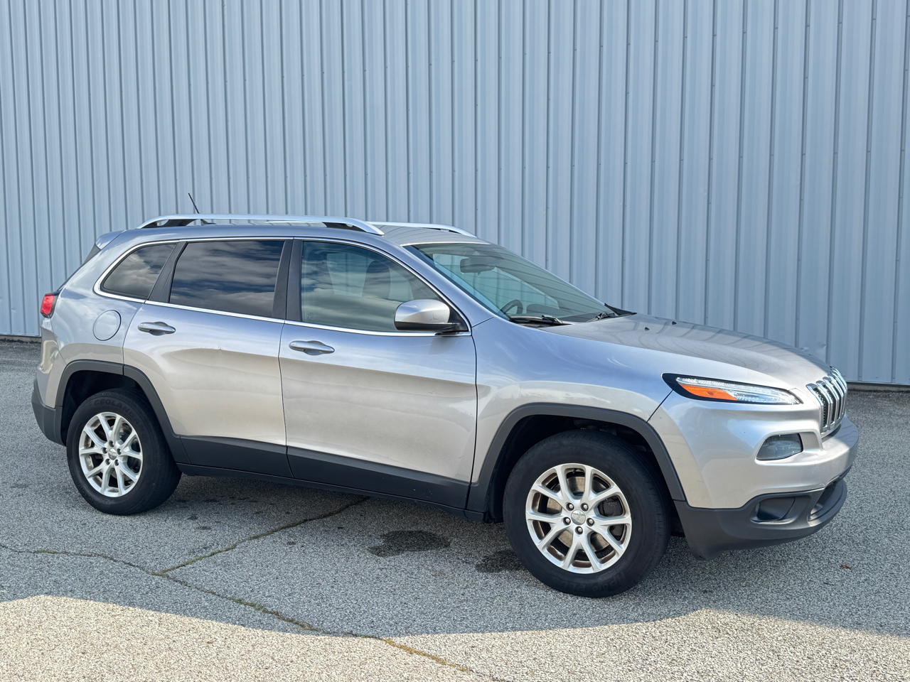 Jeep Cherokee Latitude 4WD 2016
