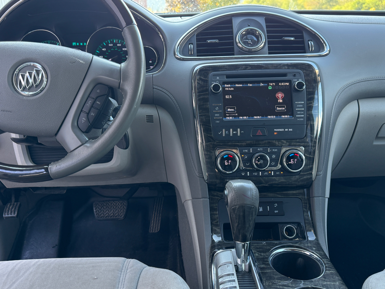 Buick Enclave Convenience FWD 2014