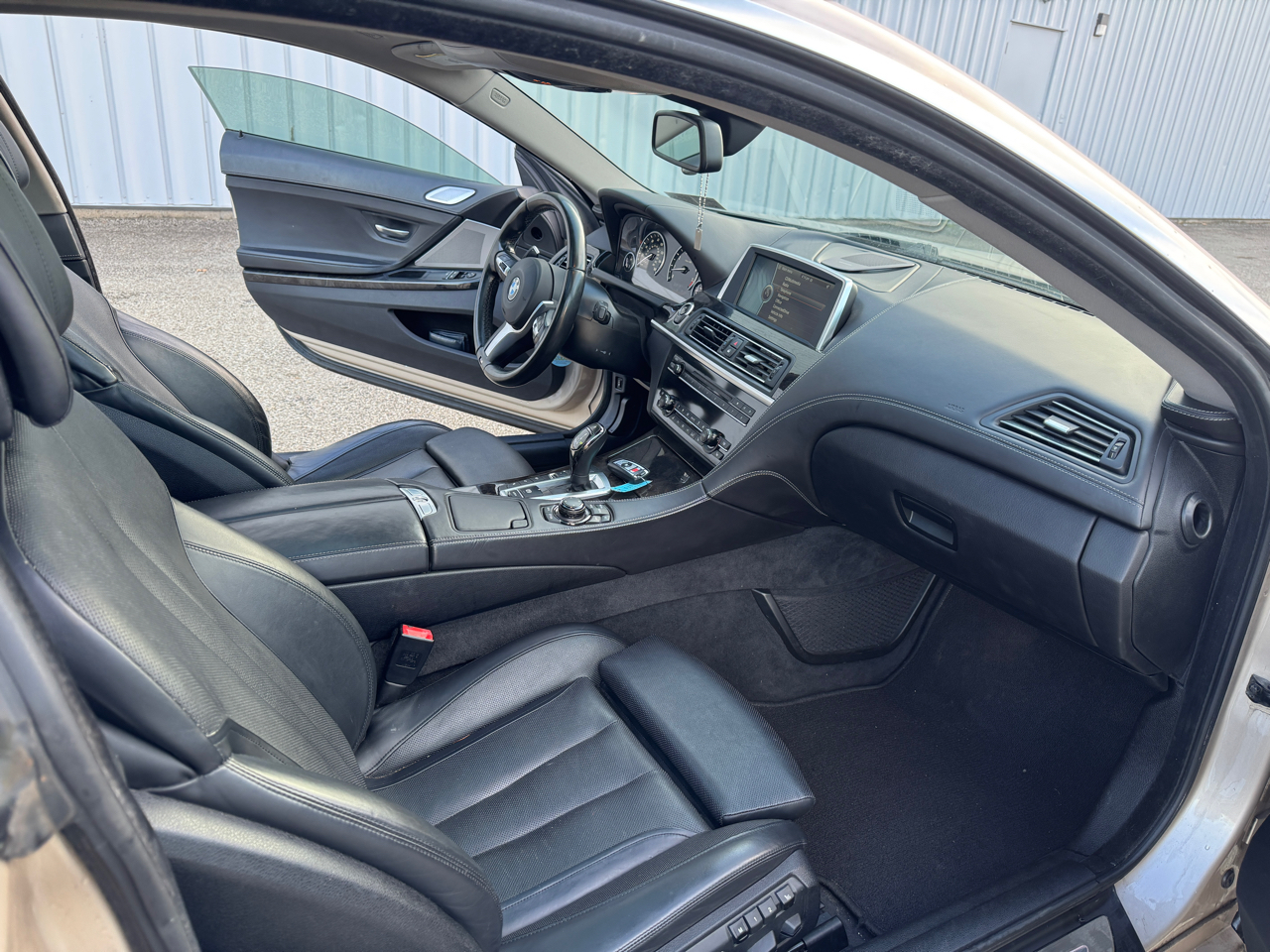 BMW 6-Series 650xi Coupe 2013