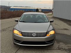 2013 Volkswagen Passat 