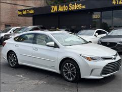 2016 Toyota Avalon Hybrid 