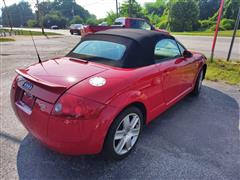 2004 Audi TT  2004 Audi TT