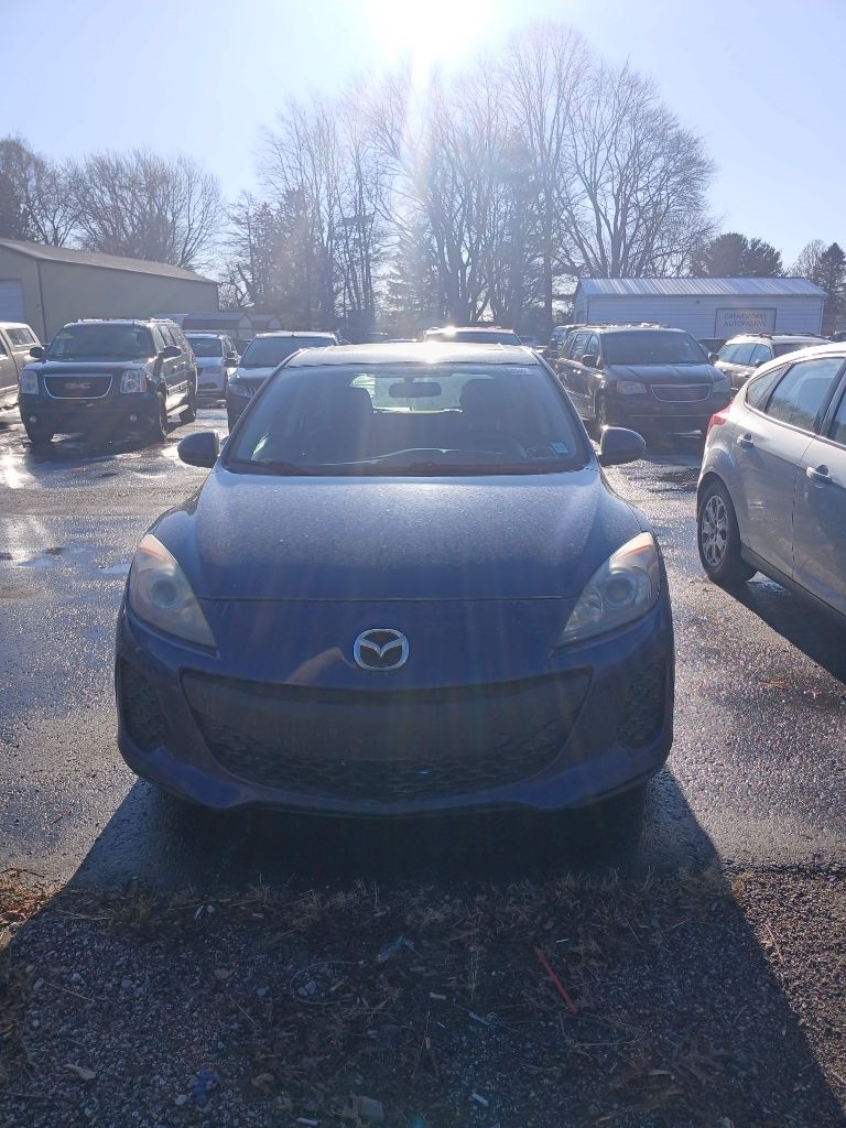 2012 Mazda MAZDA3 i Touring's photo