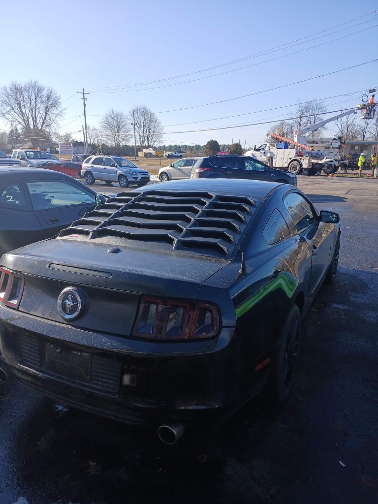 2013 Ford Mustang V6's photo
