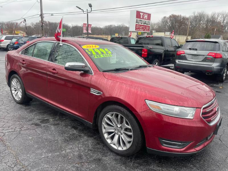 2014 Ford Taurus Limited's photo