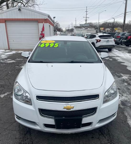 Chevrolet Malibu  2012