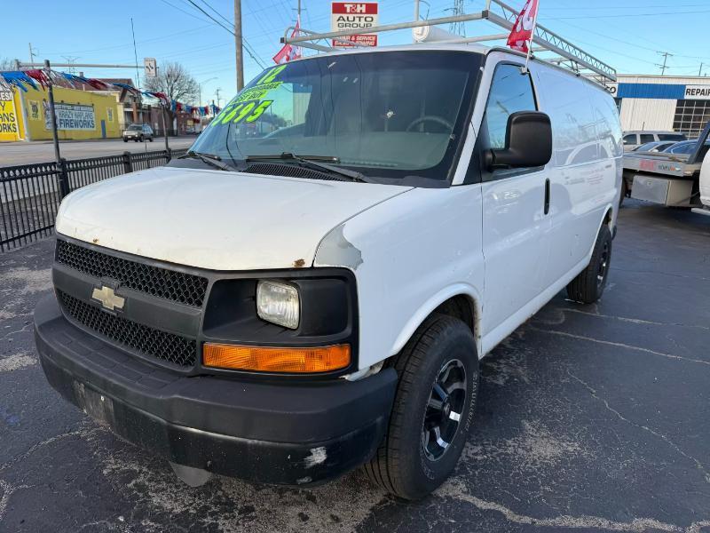 Chevrolet Express  2012
