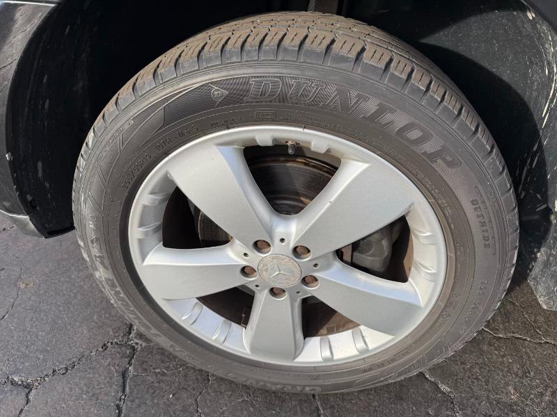 Mercedes-Benz M-Class  2009