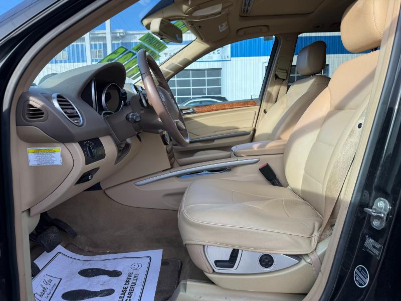 Mercedes-Benz M-Class  2009