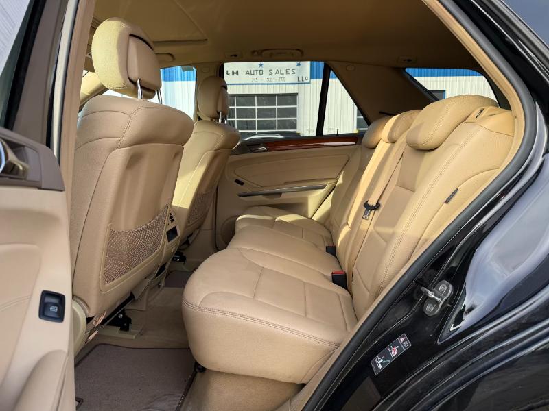Mercedes-Benz M-Class  2009
