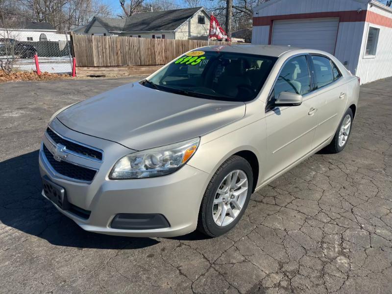 Chevrolet Malibu  2013