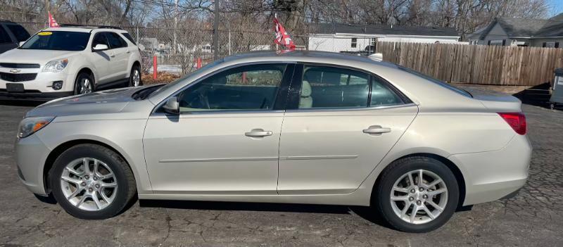 Chevrolet Malibu  2013