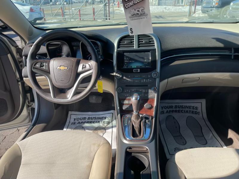 Chevrolet Malibu  2013