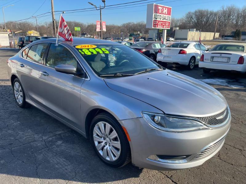 2015 Chrysler 200 LX