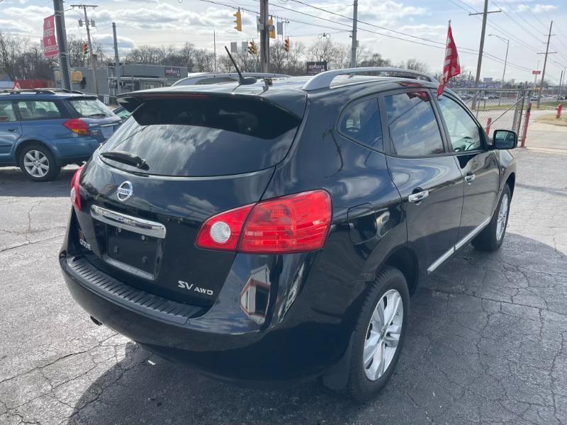 Nissan Rogue  2013