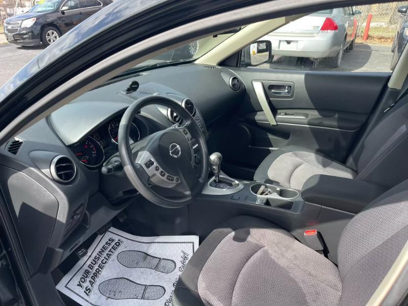 Nissan Rogue  2013