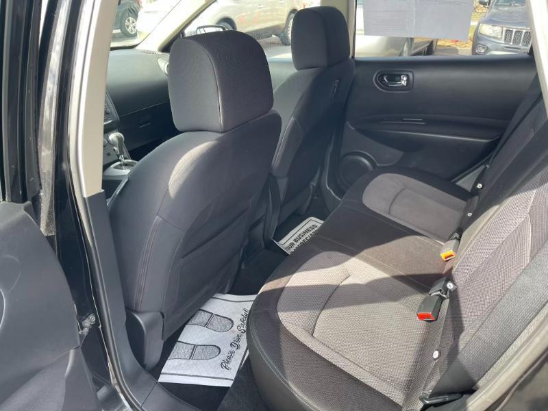 Nissan Rogue  2013