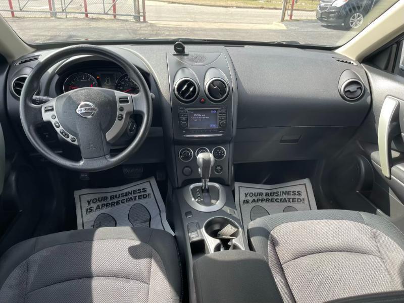 Nissan Rogue  2013