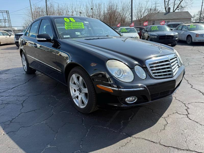 Mercedes-Benz E-Class  2008