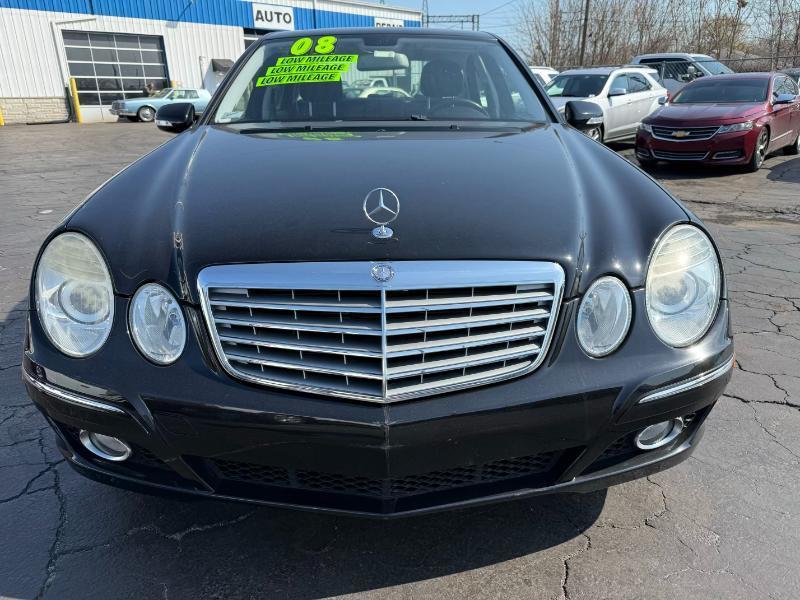 Mercedes-Benz E-Class  2008