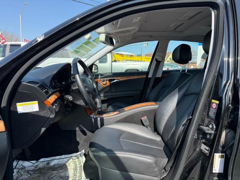 Mercedes-Benz E-Class  2008