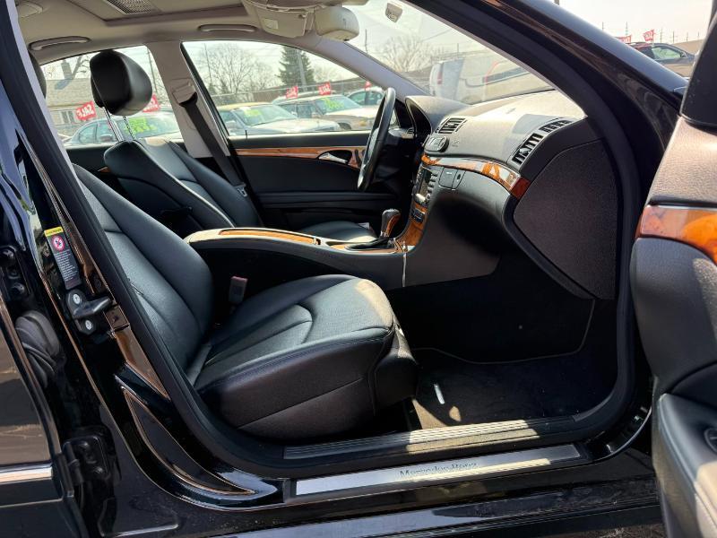 Mercedes-Benz E-Class  2008