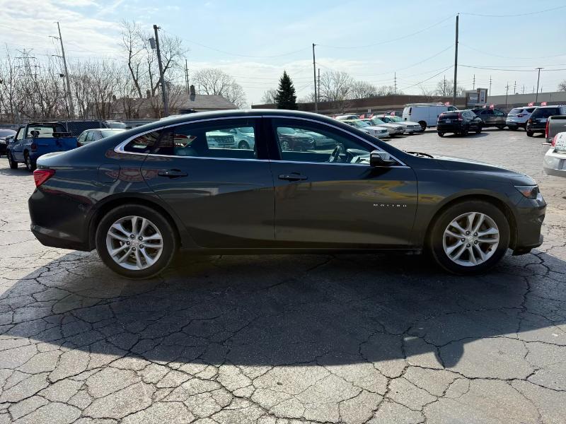 Chevrolet Malibu  2016