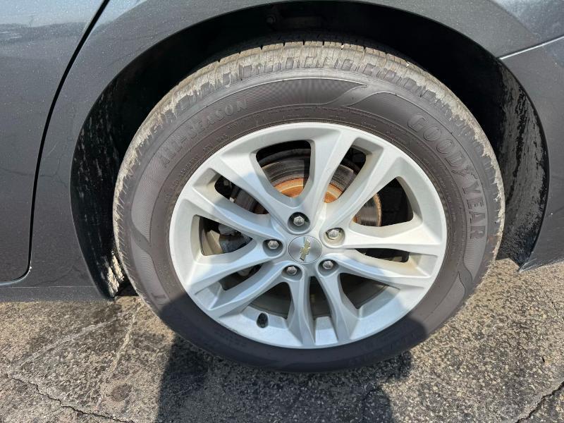 Chevrolet Malibu  2016