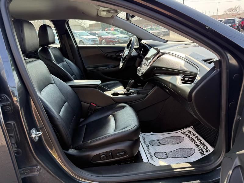 Chevrolet Malibu  2016