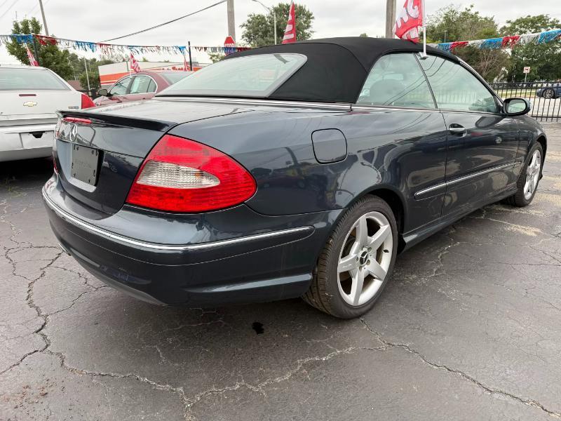 Mercedes-Benz CLK-Class  2006