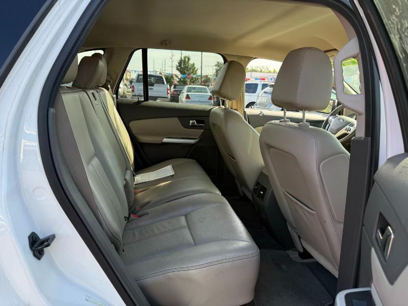 Ford Edge  2012