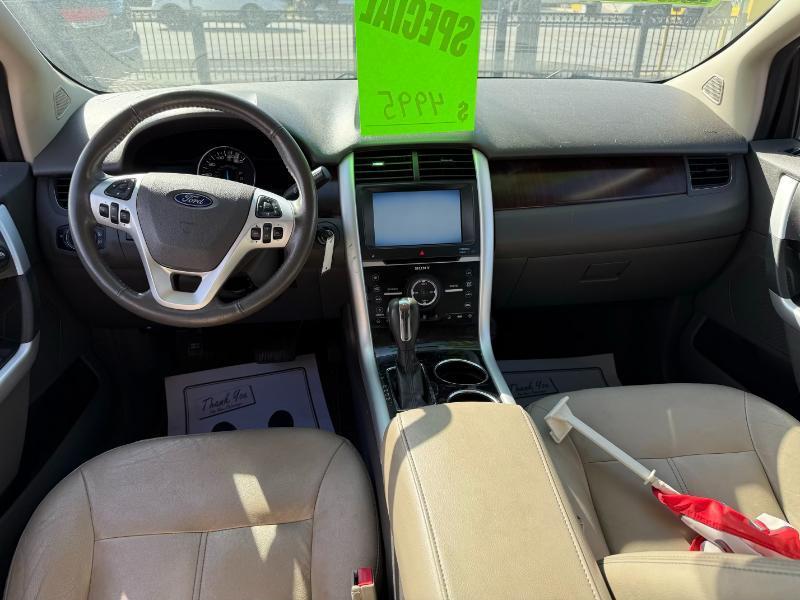 Ford Edge  2012