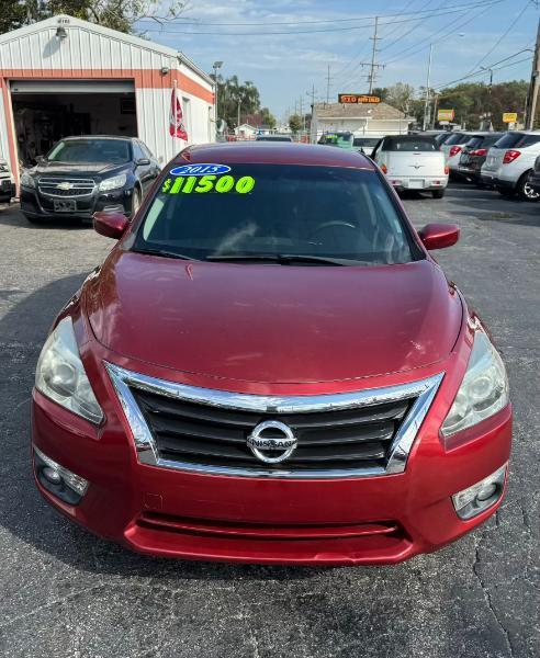Nissan Altima  2015