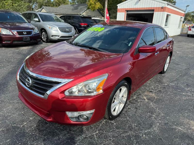 Nissan Altima  2015