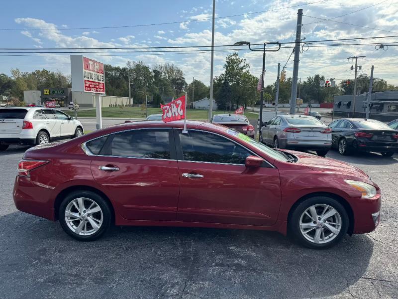 Nissan Altima  2015