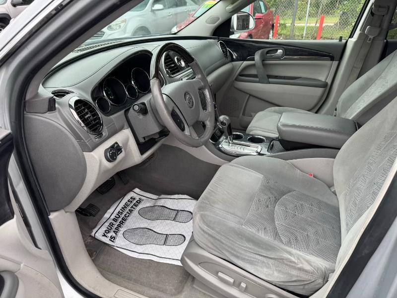 Buick Enclave  2017