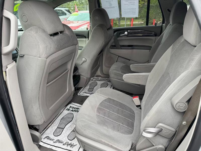 Buick Enclave  2017