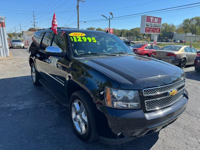 Chevrolet Suburban  2014