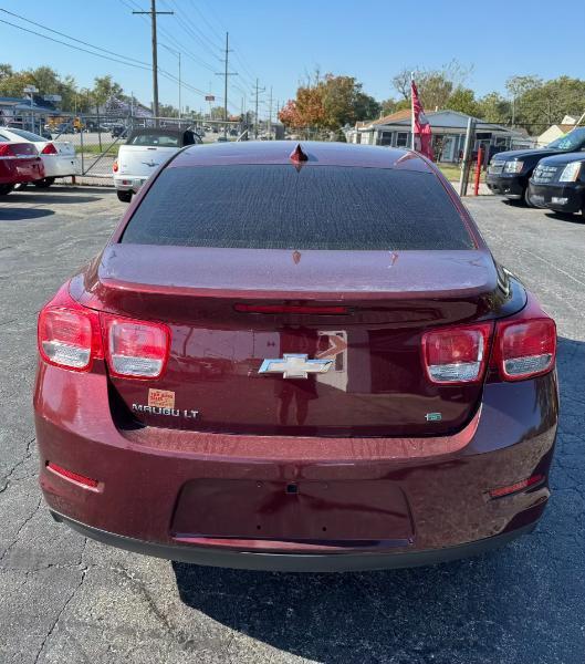 Chevrolet Malibu  2015