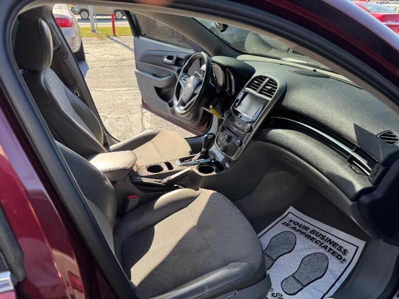 Chevrolet Malibu  2015