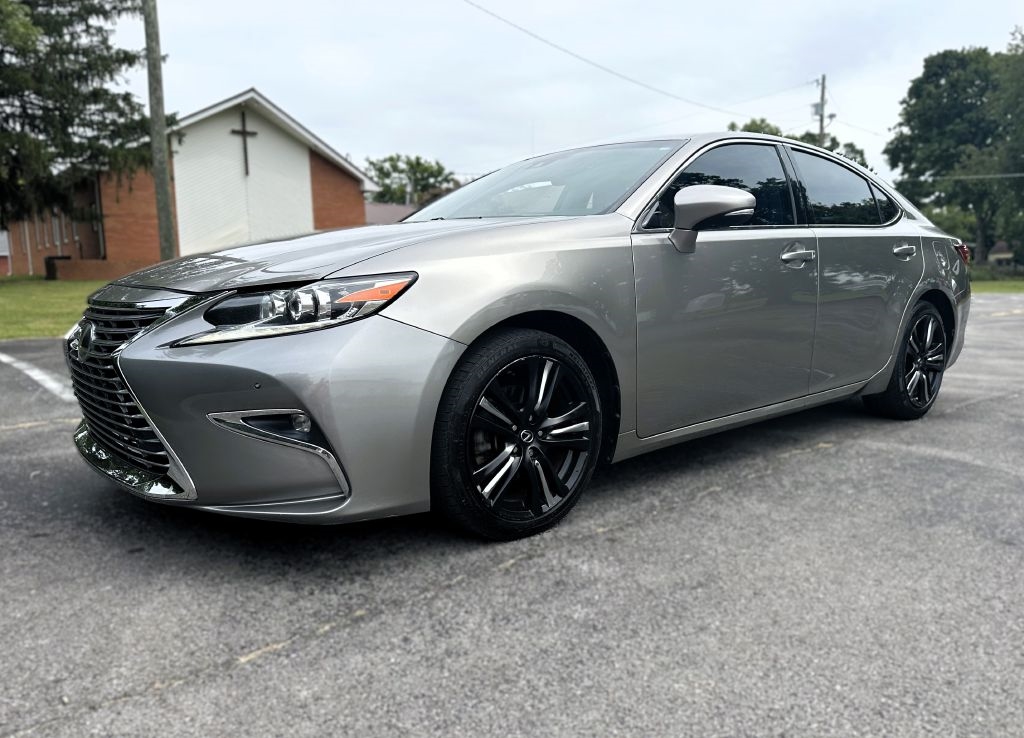 2017 Lexus ES