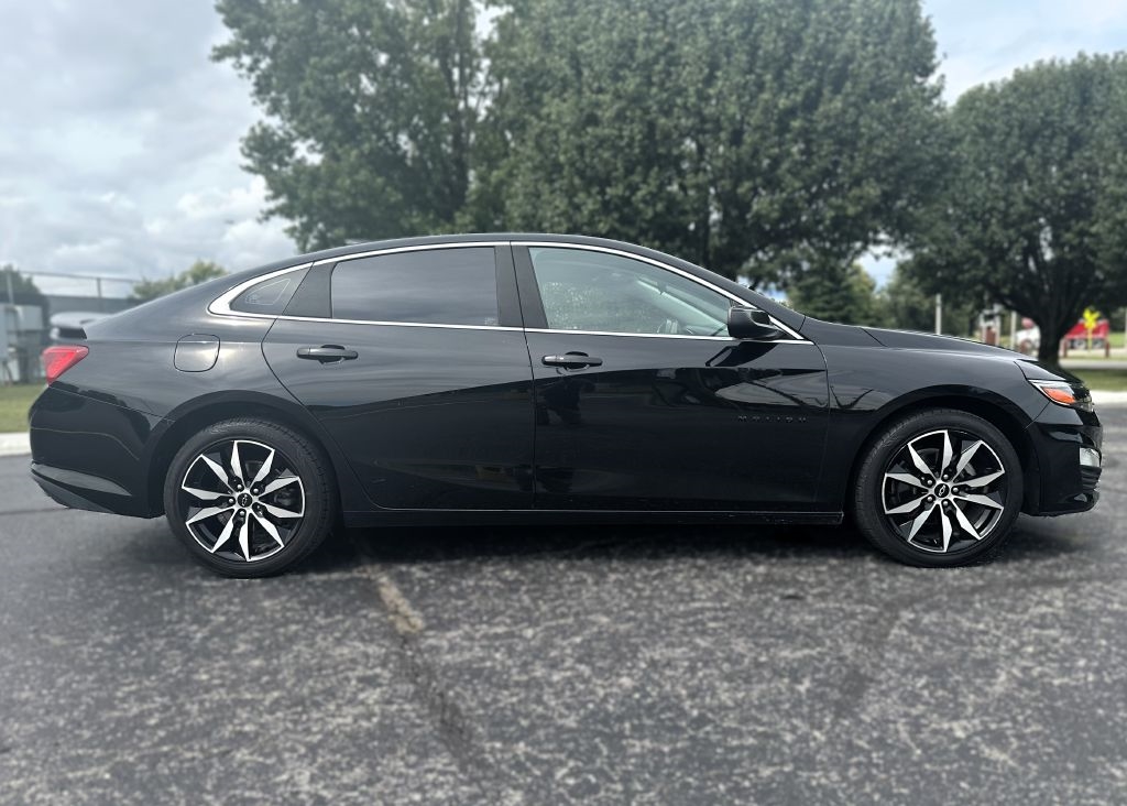 Chevrolet Malibu  2020