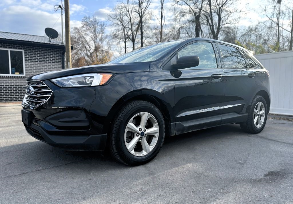 2022 Ford Edge SE